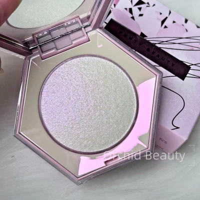 New Fenty Diamond Bomb All-Over Diamond Veil Highlighter~PINK ICE~Full Size 8 g - Image 1 of 4