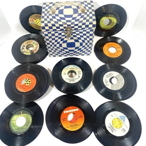 Lot of 63 Loose Vintage 45RPM Records With Case-Mixed Artists - Imagen 1 de 11