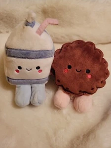 Better Together Milk and Cookie Magnetic Plush Set Hallmark 6in Best Friends - Picture 1 of 6