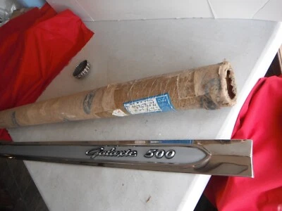 Ford Galaxie 500 1964 diestro guardabarros delantero moldeado FOMOCO 64 OEM Foto 1 de 4