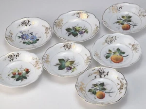 Seven 5 1/2 inch Decorative Plates - Fruits/Flower with Gilded Edges - Bild 1 von 10