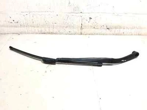 BRAZO LIMPIAPARABRISAS DELANTERO KIA SPORTAGE MK4 Y HOJA CONDUCTOR DERECHO FUERA DE LADO /2016-22 - Imagen 1 de 4