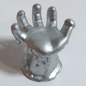 Dragon Quest 1.25" Silver Hardy Hand Plastic Stacking Mini Figure S-E - Picture 1 of 3