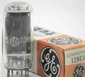 12BE3 RÖHRE GE NEU IM KARTON GETESTET & VERPACKT VINTAGE KOMMERZIELL ÜBERSCHUSS - Bild 1 von 3