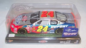 1:24 WINNERS CIRCLE 2003 #24 DUPONT WINSTON CUP VICTORY LAP JEFF GORDON NIB - Picture 1 of 4