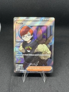 Penny 239/198 Scharlachrot und Violett Full Art Trainer Ultra Rare Pokemon TCG - Bild 1 von 2