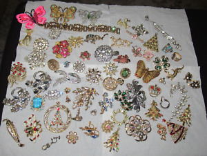 2 LB Lot VINTAGE RHINESTONE JEWELRY - MOSTLY PINS - FOR PARTS/REPAIR/CRAFTS