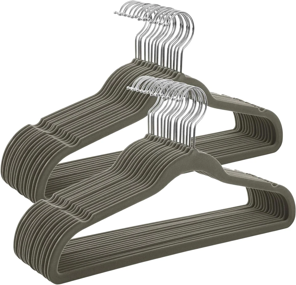 Grucce Appendiabiti in Velluto, 30 Pezzi, Salvaspazio E Antiscivolo, Gancio Gire - Immagine 1 di 4