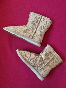 Ruby and Ed cow hide leather pony skin beige and gold short boots size 6 new - Picture 1 of 12