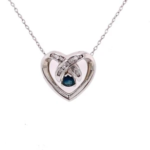 Colgante Estate de oro blanco de 14 k con diamantes y zafiros corazón abierto de 3,3 gramos - Imagen 1 de 3