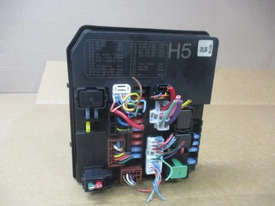 16 17 18 19 Nissan Sentra Engine Fuse Box Relay Block Panel 2016-2019 284b73ra3e Foto 1 de 3