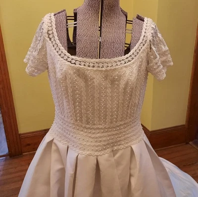 Wedding Dress Y2K does 1950s Princess Style Satin Scoop Neck Size 14  Jacquelin - Image 1 of 4