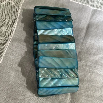 Blue Died Mother Of Pearl Stretch  Abalone Shell Bracelet  CC-6 - Image 1 of 4