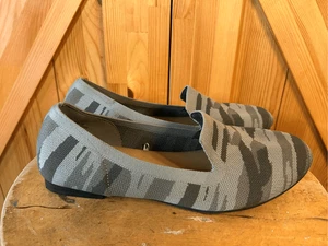 Mocasines planos camuflados Torrid para mujer 9WW extra anchos sin cordones tejidos - Imagen 1 de 8