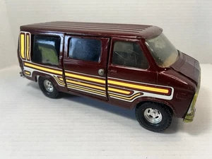 Vintage Chevrolet Van Iowa 1980's DieCast Brown w/Stripes Chevy #3521 - Picture 1 of 15