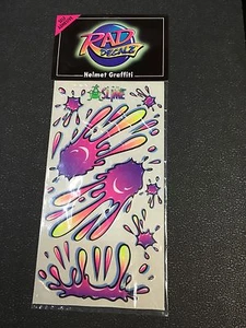 Casco de graffiti Rad Decalz - Imagen 1 de 3