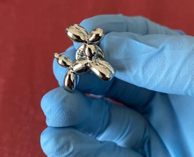 Pin de cobre enchapado en rodio de alta calidad para fiesta boda negocios globo perro Foto 1 de 3