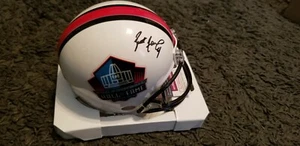 Packers BRETT FAVRE Signed Riddell Hall of Fame Logo Mini Helmet AUTO - MVP JSA - Picture 1 of 6