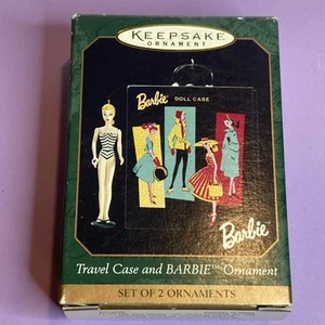 1999 Hallmark Keepsake Ornament Reisekoffer und Barbie Neu in Verpackung (D1) - Bild 1 von 10