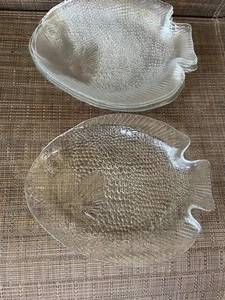 6 Arcoroc Poisson Fisch geformte Glasplatten 10,5" x 8,5" EUC Frankreich - Bild 1 von 4