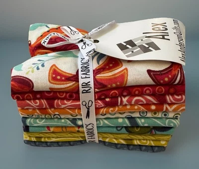 Alex Anderson Quilts “Mirage” Pattern (10) Fat Quarters Bundle  - Image 1 of 4