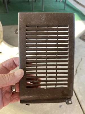 84 85 86 87 88 Toyota Pickup Truck 4Runner Speaker Cover Trim OEM Used Parts 4x4 - Image 1 of 4