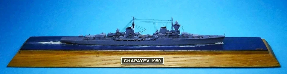 Schiffsmodell SPIDERNAVY "Chapayev", (SN 3-07 RV), 1:1250, in Vitrine - Bild 1 von 4