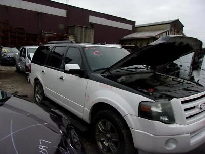 Used Front Right Door fits: 2010 Ford Expedition electric windows side cladding Foto 1 de 4