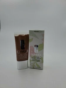Clinique Stay-Matte Oil-Free Makeup 1oz/30ml 28 CLOVE - Picture 1 of 7