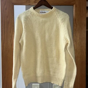 McGregor Sweater M Yellow Wool Blend Knit Grandpacore Vintage Crew Grandma - Picture 1 of 5