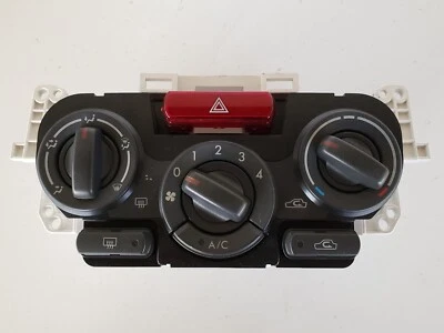 08-14 Impreza 72311FG011 Panel de control climático Unidad de temperatura Calentador de aire acondicionado Foto 1 de 4