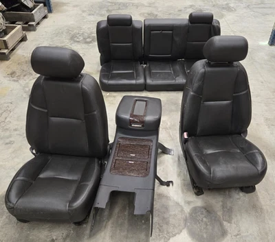 2012-2014 GMC Sierra Denali 2500 Complete Seat Set (Opt AN3) Electric Leather. - Image 1 of 4