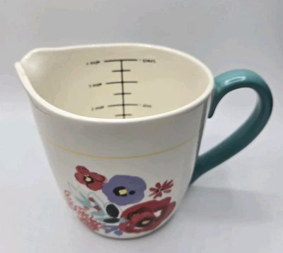 Pioneer Woman Flea Market Floral 1 Quart 4 Cup Liquid Measuring Cup Pitcher - Image 1 of 4