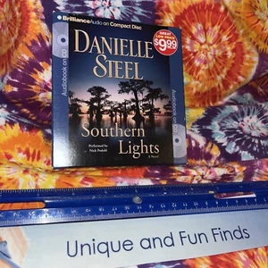 Southern Lights by Danielle Steel: CD’s Audiobook EUC - Picture 1 of 3