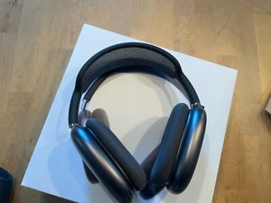 Apple AirPods Pro Max - sehr guter Zustand, mit Lightninganschluss - Bild 1 von 6