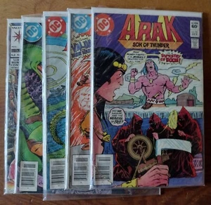 Lote de 5 cómics Arak Son of Thunder #14 15 16 27 1982, DC Valiant TUROK DINO #2 - Imagen 1 de 5