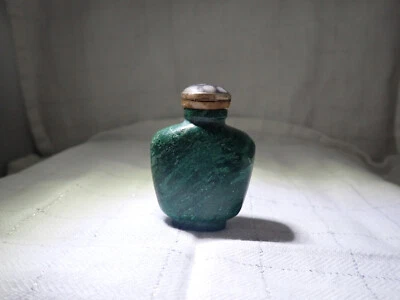 Chinese malachite snuff bottle,19th Cent Foto 1 de 4