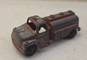 Vintage Tootsie Toy Fire Truck Diecast Tanker - Picture 1 of 7