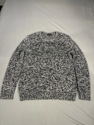 Express Men's Long Sleeve Knit Navy Blue & White Sweater Size Large - Image 1 of 4