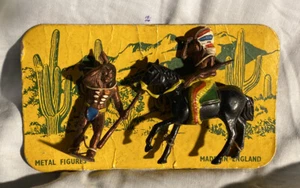 Figurine vintage indiane in metallo made in England nativi americani nuove - Foto 1 di 2