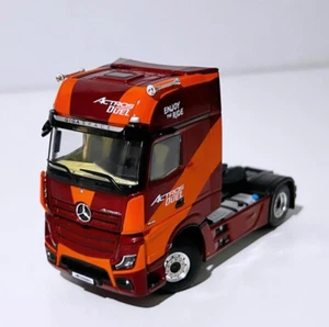 Modelli di camion Mercedes Actros MP5 giga space 4x2 "Actros Duel" WSI 04-2193 - Foto 1 di 6