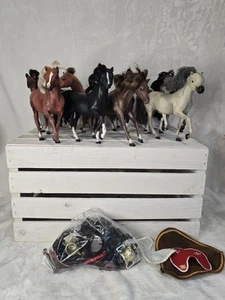 Lot of 8 Marchon toy horses 8 adults and some accessories. 1980s - Picture 1 of 9