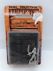 Ral Partha Fantasy Peltro Mini Lysis Regina del Male Dungeons & Dragons 61-068 Nuovo con scatola - Foto 1 di 3