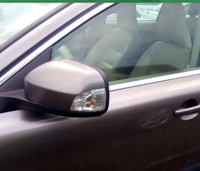 31297350 Volvo 2008-2016 XC70 Side View Mirror Please Note Scratches and Peelin Foto 1 de 4
