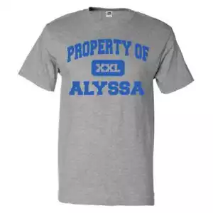 Camiseta divertida propiedad de Alyssa - Imagen 1 de 2
