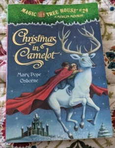 Christmas in Camelot by Mary Pope Osborne (2009, Digest Paperback) - Foto 1 di 3