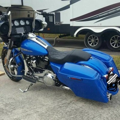 Parte inferior de alforja extendida azul eléctrica Harley Street Road Glide 2014+ Foto 1 de 4