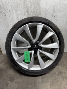 2017-2021 TESLA MODEL 3 SPORT WHEEL RIM 19x8.5 OEM FACTORY SILVER 1044224-00-B - Picture 1 of 15