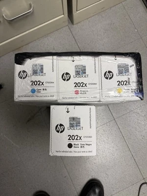 HP 202X 4-pack High Yield Black Cyan/Magenta/Yellow Original LaserJet Toner Set - Image 1 of 3