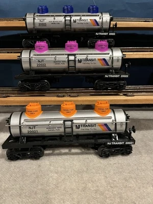 K-Line K54291 292 293  O/O27 Gauge New Jersey Transit 3 Dome Tank Car 3-Pack EX+ - Image 1 of 4